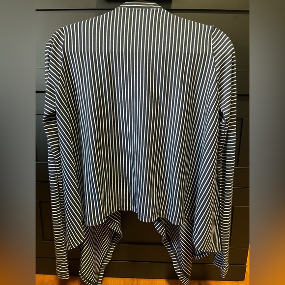 BCBGMaxazria Women's Small "Angel" Cardigan Wrap Sweater Blue/White Stripes - Picture 2 of 5